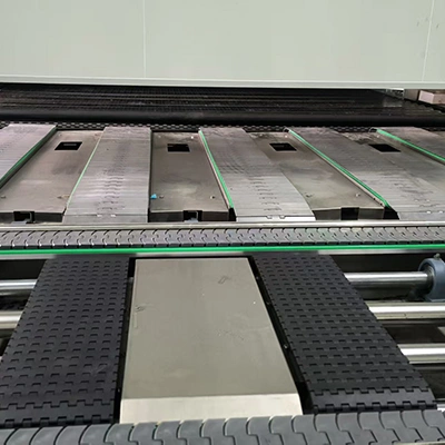 Unidade automática de alimentação do forno